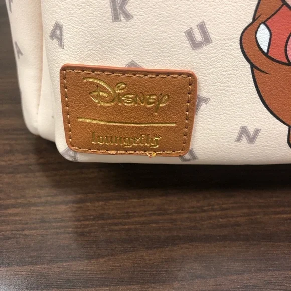 NWOT Loungefly Lion King Hakuna Matata Mini Backpack - Picture 2 of 16